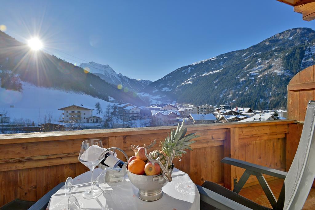 Hotel Landenhof Superior Mayrhofen Kültér fotó