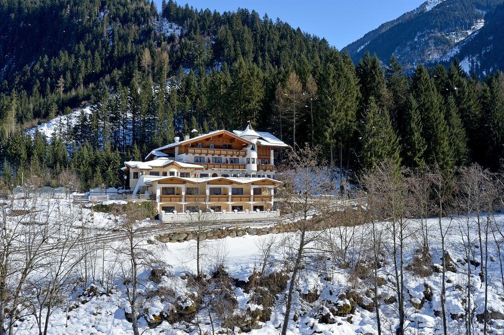 Hotel Landenhof Superior Mayrhofen Kültér fotó