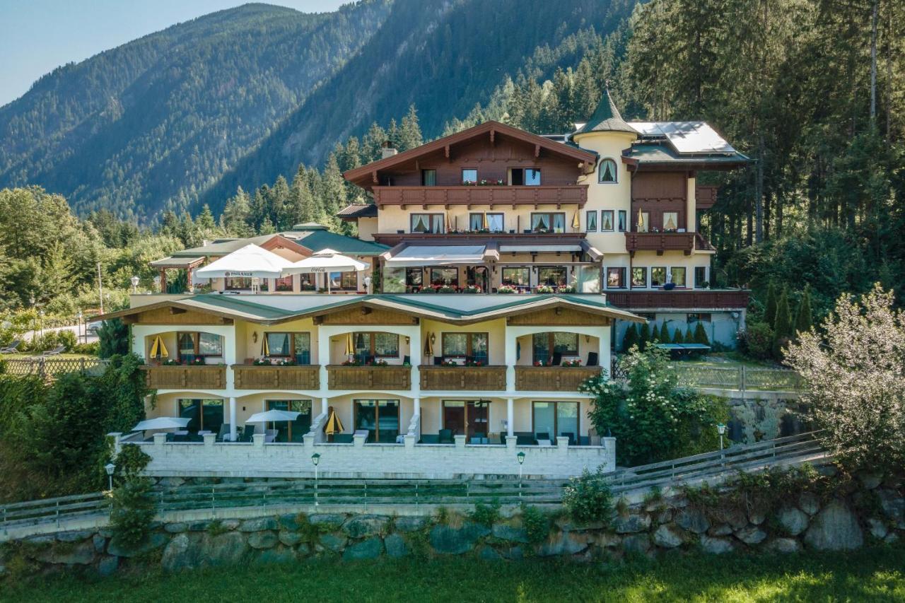 Hotel Landenhof Superior Mayrhofen Kültér fotó